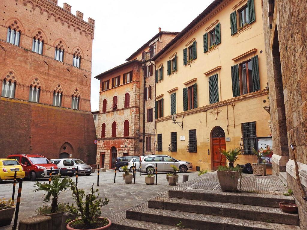 Appartamento Mimosa Siena Exterior foto